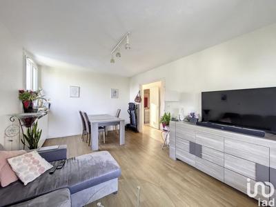 Appartement 3 pièces de 67 m² à Saint-Cyr-sur-Loire (37540)