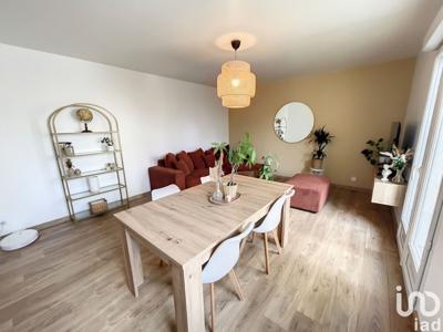 Appartement 3 pièces de 88 m² à Taissy (51500)