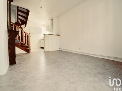 Appartement 4 pièces de 40 m² à Sens (89100)