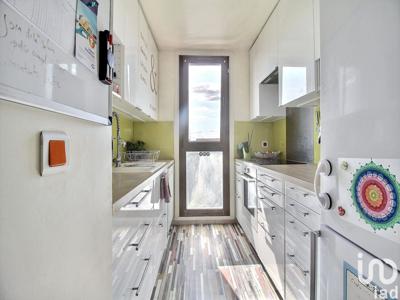 Appartement 4 pièces de 66 m² à Rungis (94150)