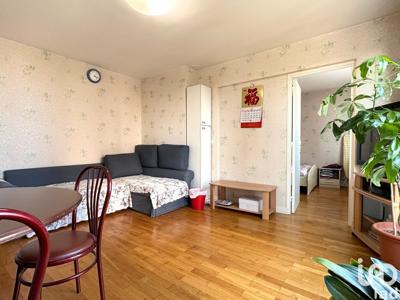 Appartement 4 pièces de 75 m² à Aubervilliers (93300)