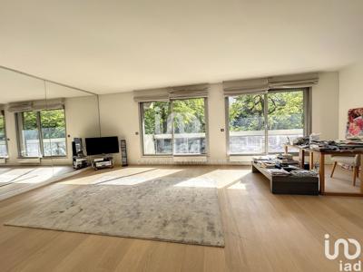 Appartement 4 pièces de 92 m² à Paris (75017)