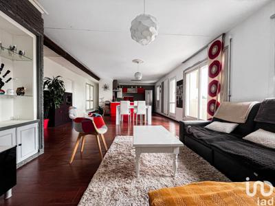 Appartement 6 pièces de 108 m² à Nantes (44300)