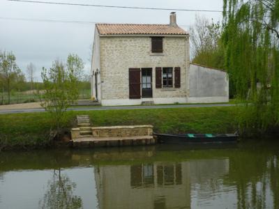 La maison des Marais à Damvix au coeur du marais Poitevin dans le sud Vendée