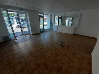 Local commercial 60 m²