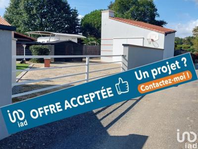 Maison 1 pièce de 35 m² à Pont-Saint-Martin (44860)