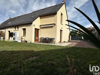 Maison 5 pièces de 120 m² à Saumur (49400)
