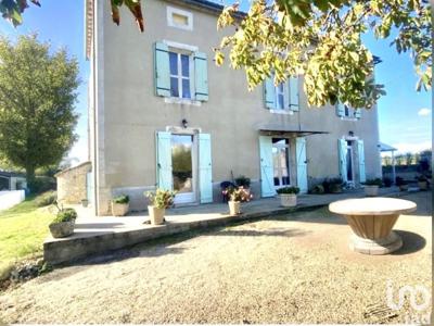 Maison 6 pièces de 280 m² à Lamontjoie (47310)