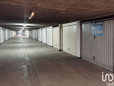 Parking/garage/box de 13 m² à Melun (77000)
