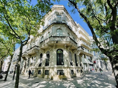 Appartement de 10 pièces de luxe en vente à Nîmes, France