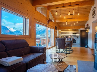 2 bedroom luxury Flat for sale in Les Houches, Auvergne-Rhône-Alpes