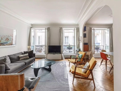3 bedroom luxury Flat for sale in Temple, Rambuteau – Francs Bourgeois, Réaumur, Paris, Île-de-France