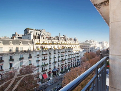Appartement de 4 pièces de luxe en vente à Champs-Elysées, Madeleine, Triangle d’or, Paris, Île-de-France