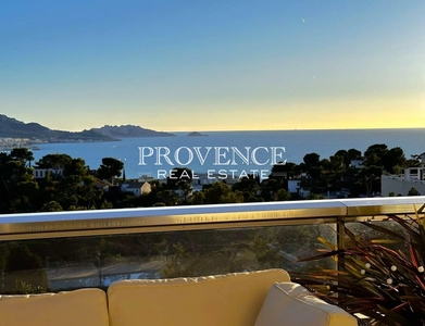 Appartement de luxe 2 chambres en vente à Marseille, Provence-Alpes-Côte d'Azur