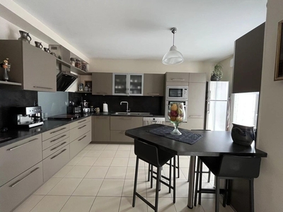 2 bedroom luxury Flat for sale in Royan, France