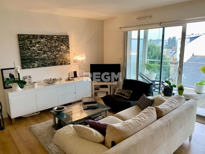 2 bedroom luxury Flat for sale in Rennes, France