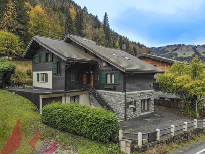 14 room luxury chalet for sale in 200 Route des ardoisières, Morzine, Haute-Savoie, Auvergne-Rhône-Alpes