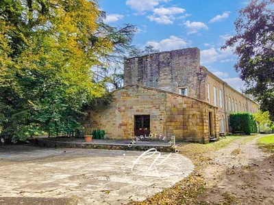 Maison de luxe de 50 pièces en vente à Limoux, Occitanie