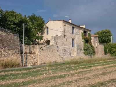 Maison de 9 pièces de luxe en vente à Saint-Pons-de-Mauchiens, Occitanie