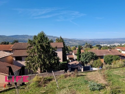 Maison de luxe 4 chambres en vente à Montanay, France