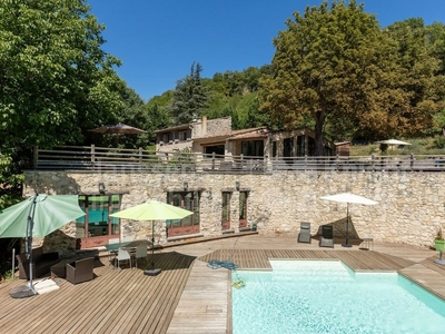 Maison de luxe 9 chambres en vente à Céreste, Provence-Alpes-Côte d'Azur