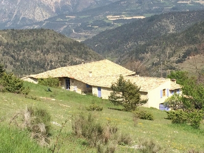17 room luxury House for sale in Bourdeaux, Auvergne-Rhône-Alpes