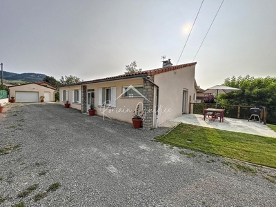 5 room luxury House for sale in Millau, Occitanie