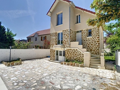 Prestigieuse Maison en vente Massy, France