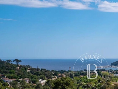 Land Available in Cavalaire-sur-Mer, France