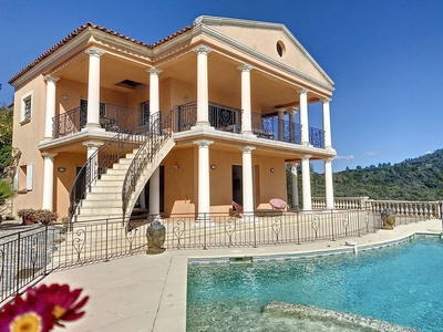 Villa de 10 pièces de luxe en vente Les Adrets-de-l'Estérel, France