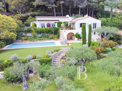 Villa de 4 chambres de luxe en vente Mougins, Provence-Alpes-Côte d'Azur
