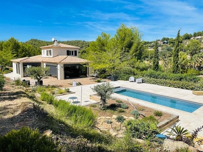 Villa de luxe de 5 chambres en vente La Cadière-d'Azur, France