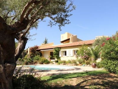 Villa de luxe de 5 pièces en vente La Valette-du-Var, Provence-Alpes-Côte d'Azur