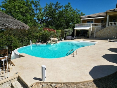 Villa de luxe de 6 pièces en vente Brignoles, France