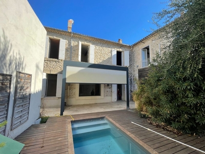 Villa de 7 pièces de luxe en vente Châteaurenard, Provence-Alpes-Côte d'Azur