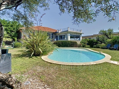 Villa de luxe de 8 pièces en vente Antibes, France