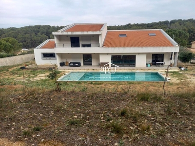 Villa de luxe de 8 pièces en vente Ventabren, Provence-Alpes-Côte d'Azur