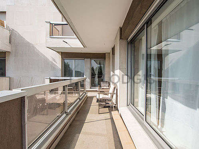 Appartement 2 chambres meublé avec terrasse, ascenseur et conciergeNeuillly Sur Seine (92200)