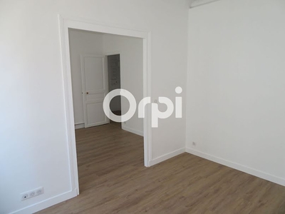 Location appartement 3 pièces 52.47 m²