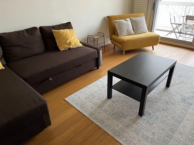 Location meublée appartement 2 pièces 76.64 m²