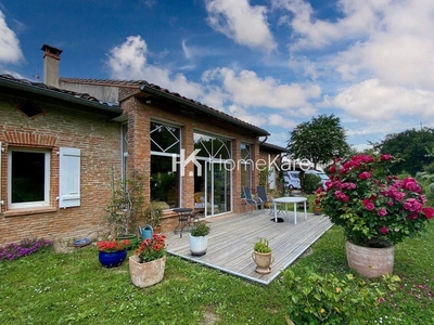 Maison de 13 pièces de luxe en vente à Pompertuzat, France