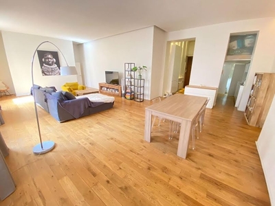 Vente appartement 5 pièces 145.5 m²