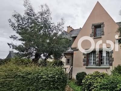 Vente maison 8 pièces 155 m²