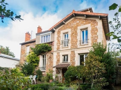 Vente maison 8 pièces 201.86 m²