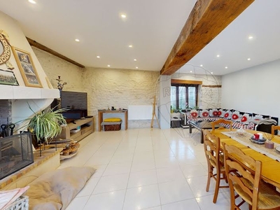 Vente maison 8 pièces 225 m²