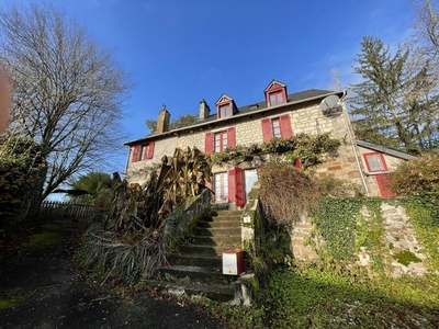 Luxury Villa for sale in Saint-Bonnet-la-Rivière, Nouvelle-Aquitaine
