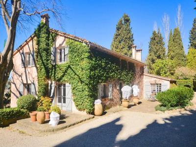 Villa de luxe de 9 pièces en vente Valbonne, Provence-Alpes-Côte d'Azur