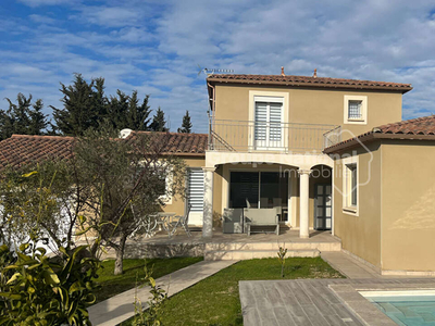 Vente maison 6 pièces 162 m² Beaucaire (30300)