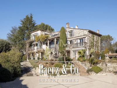 Villa de luxe de 10 pièces en vente 06570, Saint-Paul, Alpes-Maritimes, Provence-Alpes-Côte d'Azur