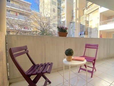 Appartement 2 pièces de 47 m² à Marseille (13005)